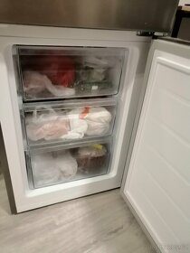 Zánovní lednička s mrazákem - 3
