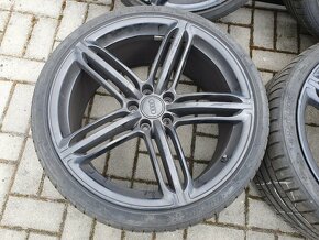 Alu kola Audi Rs6 5x112 r20 9,5j et36 pneu 255/30/20 - 3