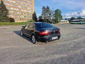 Škoda Superb 3.6 V6 - 3