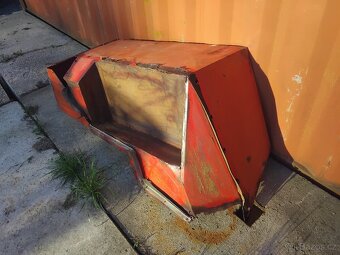 Prodám blatníky na zetor 12145 - 3