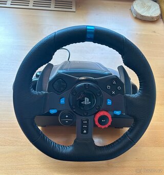 Logitech G29 Driving Force - 3