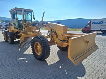CAT 12 H - 3