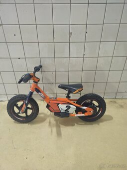 Elektrické odrážedlo Stacyc 12 KTM - 3