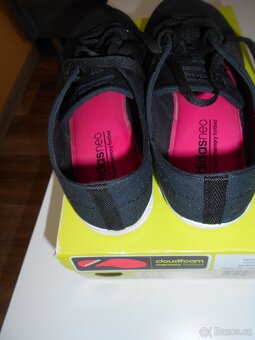 černé tenisky vel.37 1/3 ADIDAS-dámské - 3