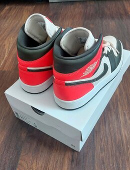 NIKE AIR JORDAN 1 MID vel. 42 - 3