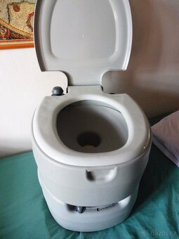 Přenosné WC. - 3