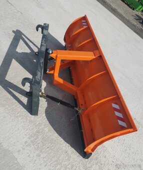 pluh na traktor - 3