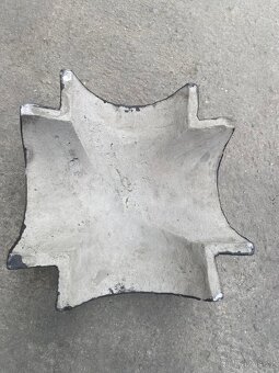 hřebenáč KM BETA křížový X samet černá - 3