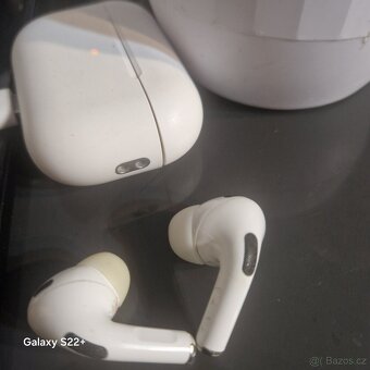 AirPods 2 pro - 3