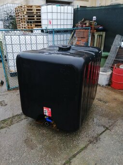 Vnitřek z ibc nádrže, bublina - 3