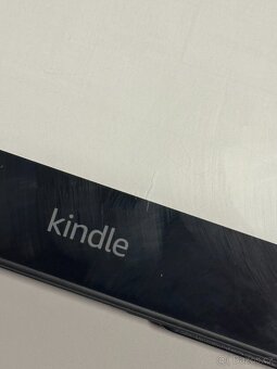 Čtečka Amazon Kindle Paperwhite 11. gen 8GB černá + obal - 3