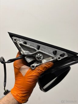 Pravé zrcátko Fabia 2 - 3