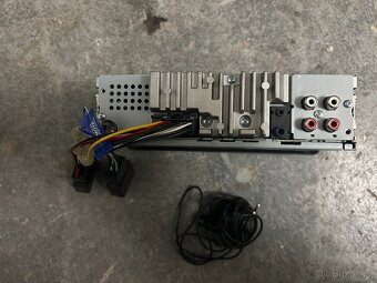 Autorádio Pioneer - 3