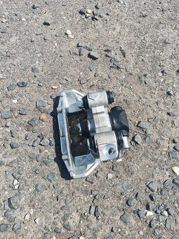 Třmen peugeot Citroën - 3