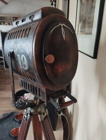 Originální lampa ve filmovém stylu - 3