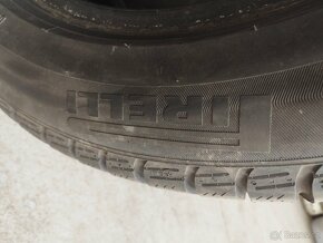 Pirelli, zimní, 245/50 R18, 6mm - 3