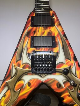 BC RICH Kerry King V2 Flame - 3