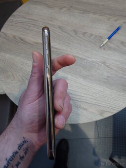 iPhone 11 PRO 64 gb gold - 3