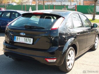 Ford Focus 5dv. 1,6 16V vyhř.sklo,novérozvody, bez koroze - 3