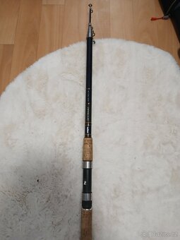Rybářský prut daiwa 3.9m - 3