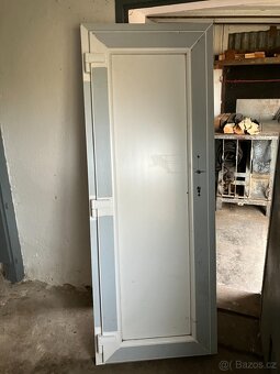 plastové dveře - 3
