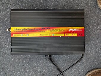 Měnič napětí+UPS+nabíječ 12V/230V/3000W. - 3