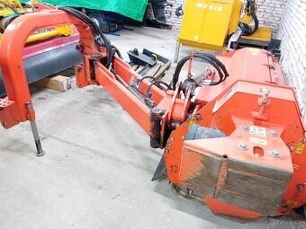 Mulčovač svahový LIPA TLA - P 250 - 3