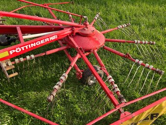 Shrnovač sena Pottinger TOP33 N -záběr 2,6m- - 3
