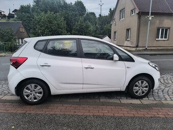 Hyundai IX 20 1,4 i  66000 km - 3