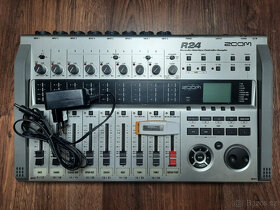 Nahrávací zařízení rekordér ZOOM R24 - 3