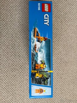 Lego city 60166 - Speciální záchranářský vrtulnik - 3