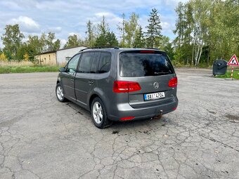 Volkswagen Touran 1.4 TSI, r. 2011, 103 kW – výborný stav - 3