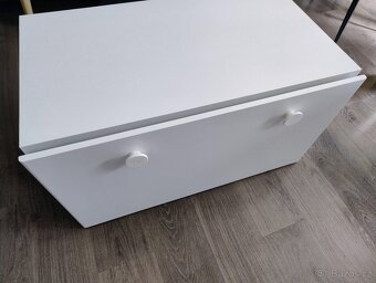 Lavice s úl. prostorem na hračky Ikea Smastad - 3
