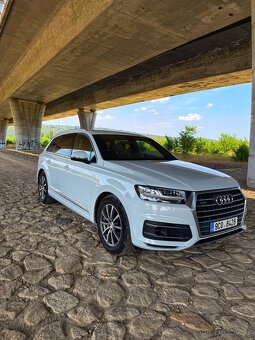 Audi Q7 - 3