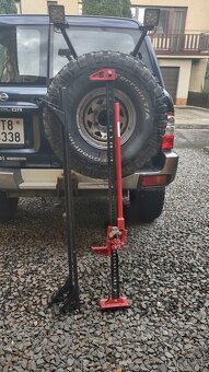 Nissan Patrol Y61 - 3