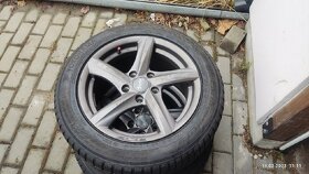 Prodám ALU kola s pneu: 205,55,R16 - 3