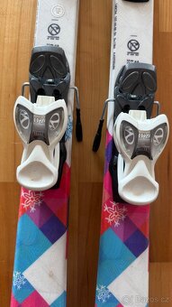 Dětský set lyže Atomic 140 cm + boty Technica + helma Marker - 3