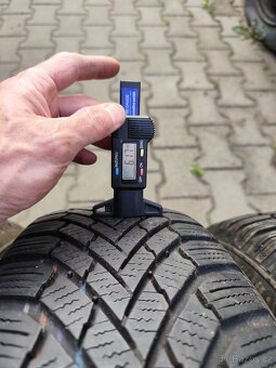 Zimní pneu 195/65/15 - 3