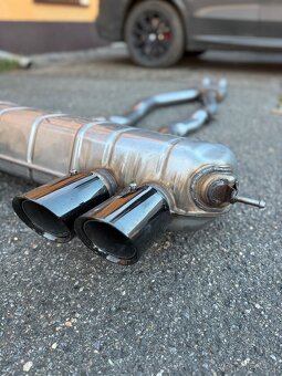 BMW M3 Touring vyfukovy system - 3