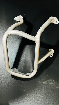 Padaci ram motoru pravý BMW 1250 GS - 3