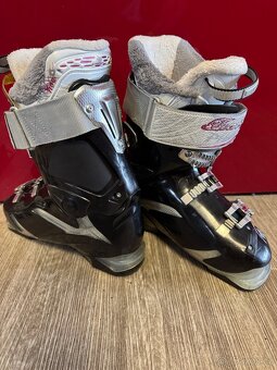 Lyžáky Technica se systémem vyhřívání - 3