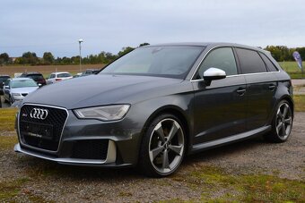 Audi RS3 Sportback 2.5 TFSI Quattro - 3