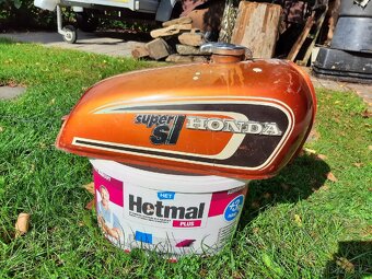 Nádrž Honda CB 250, CB 350 - 3