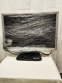 Prodám použité monitory k PC 5ks - 3