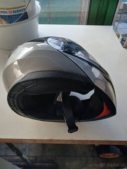 Helma na motorku - 3