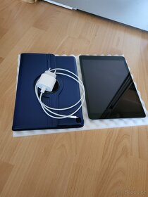 APPLE iPad 10.2 (verze 2020) - 8.generace - 3