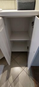 Koupelnová skříňka / komoda s umyvadlem - 3