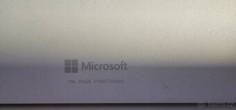 Microsoft Surface Pro 5 i5/8GB/256Gb - 3