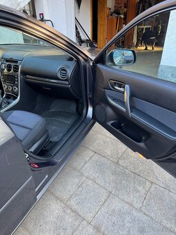 Prodám zachovalý osobní rodinný vůz Mazda 6 kombi 2,0 D - 3