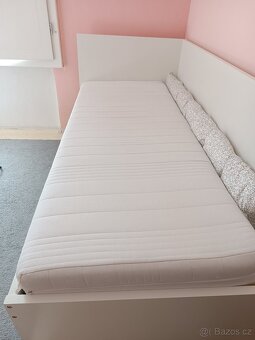 Bílá rohová postel IKEA - 3